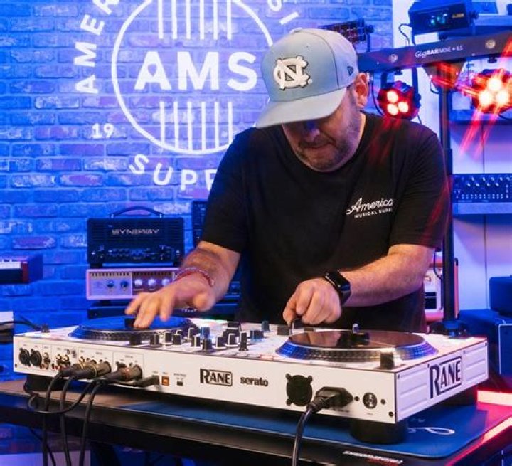 Best Jump Cue: Elevate Your DJ Performance with Precision and Style