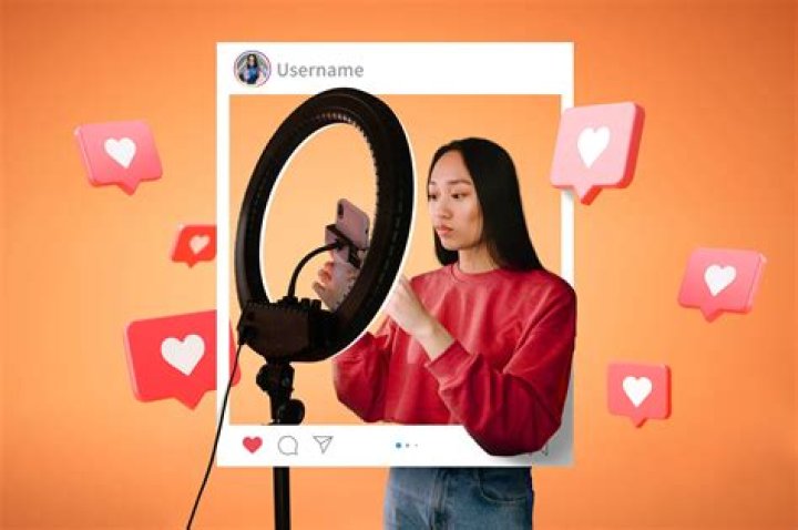 Camila Araujo: The Rise of an OnlyFans Assistant and Social Media Influencer