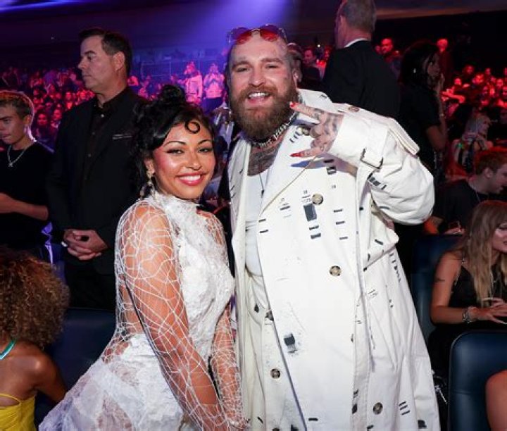 Unraveling the Truth: Who is Teddy Swims' Wife?